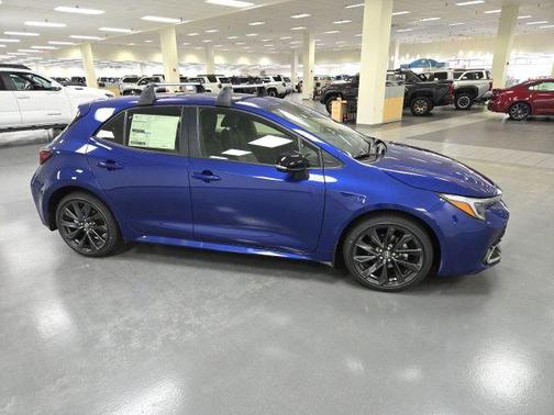 Blue Crush Metallic 2026 Toyota Corolla XSE