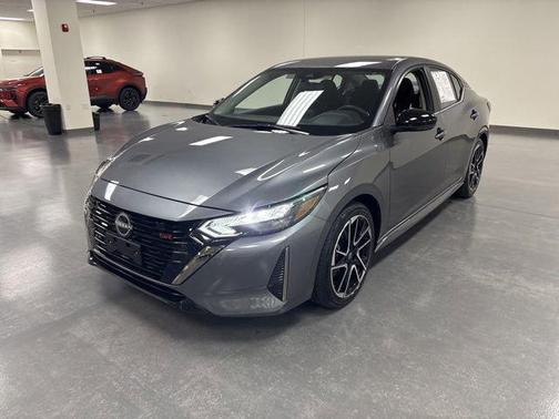 Gun Metallic 2024 Nissan Sentra SR