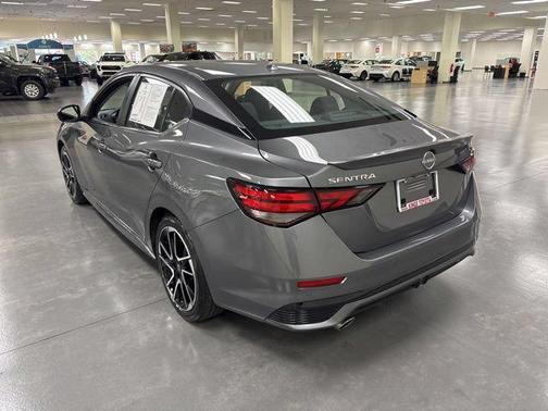 Gun Metallic 2024 Nissan Sentra SR