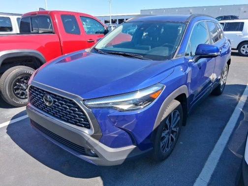 2022 Toyota Corolla Cross XLE