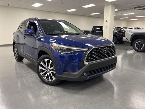 2022 Toyota Corolla Cross XLE