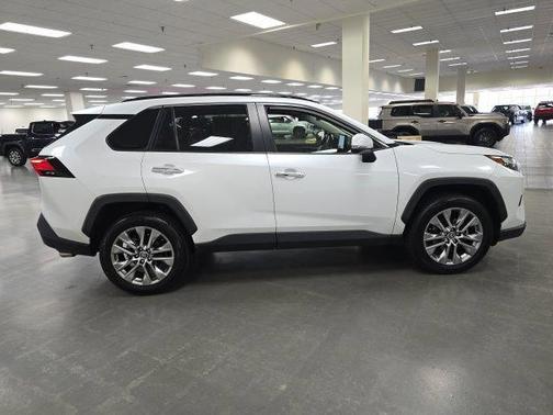 2023 Toyota RAV4 Limited