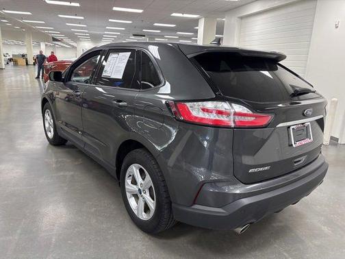 2020 Ford Edge SE