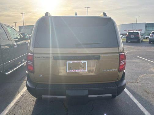 2024 Toyota Land Cruiser Base