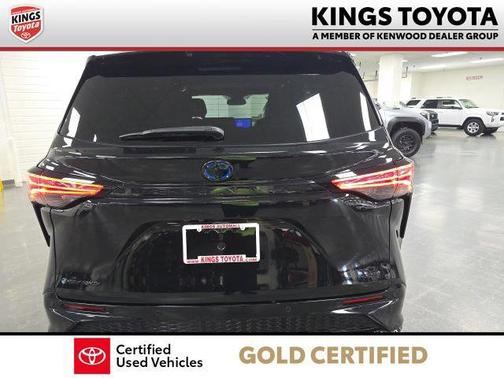 Midnight Black Metallic 2025 Toyota Sienna XSE 7 Passenger