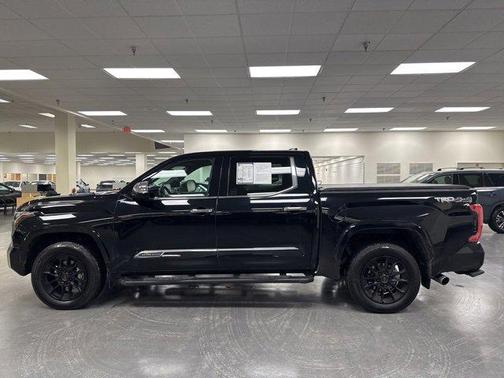 2022 Toyota Tundra Hybrid 1794 Edition