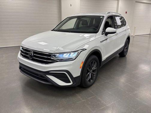 2024 Volkswagen Tiguan 2.0T SE 4MOTION