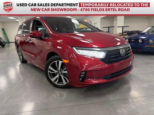 Radiant Red Metallic II 2022 Honda Odyssey Touring