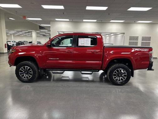 2022 Toyota Tacoma TRD Sport