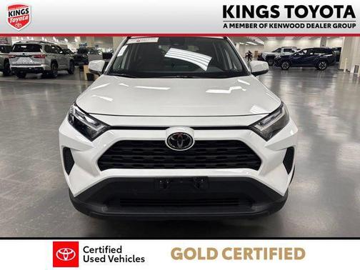 Ice Cap 2025 Toyota RAV4 XLE