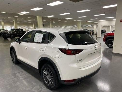2017 Mazda CX-5 Sport