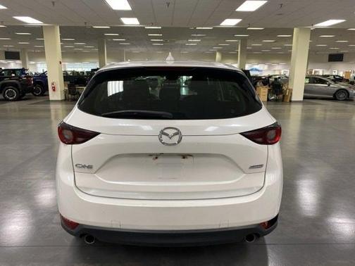 2017 Mazda CX-5 Sport