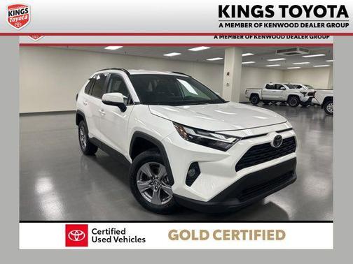 Ice Cap 2025 Toyota RAV4 XLE
