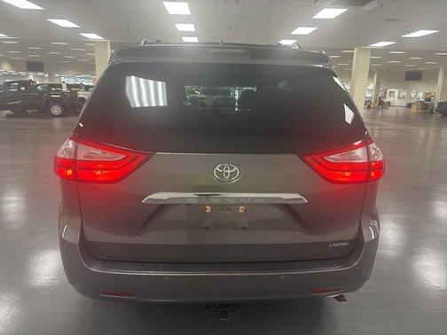 2015 Toyota Sienna Limited Premium