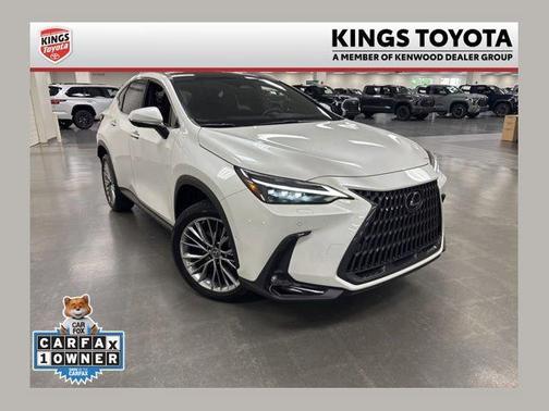 Eminent White Pearl 2022 Lexus NX 350h Luxury