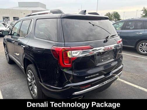 Midnight Blue Metallic 2022 GMC Acadia Denali