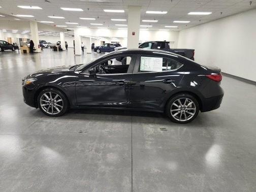 2018 Mazda Mazda3 Touring