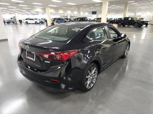 2018 Mazda Mazda3 Touring