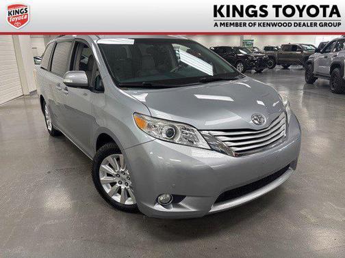 2014 Toyota Sienna XLE