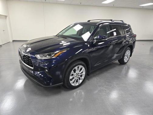 2026 Toyota Highlander Limited