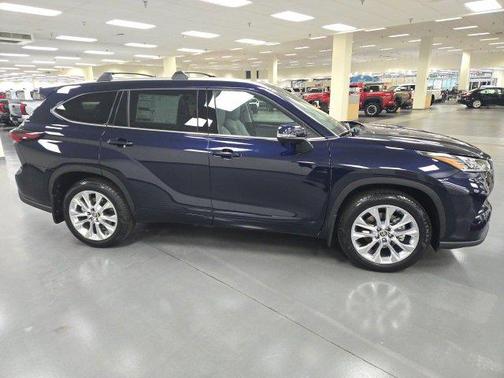 2026 Toyota Highlander Limited