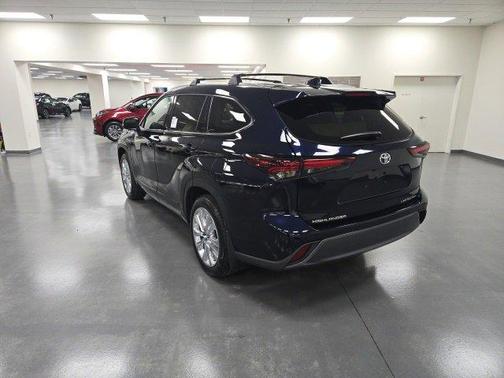 2026 Toyota Highlander Limited