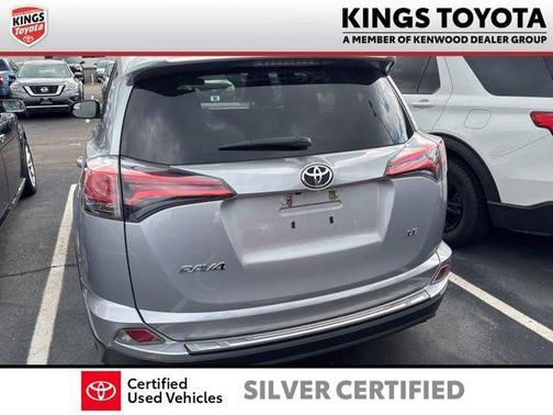 Silver Sky Metallic 2018 Toyota RAV4 LE