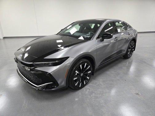 2026 Toyota Crown Platinum