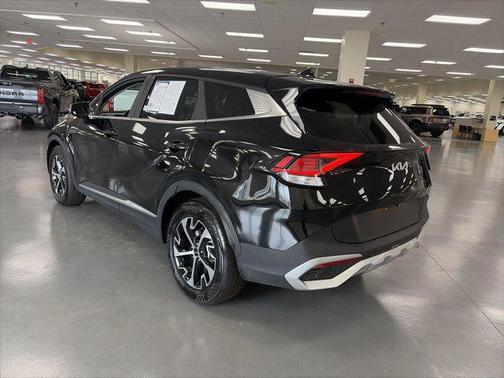 2025 Kia Sportage EX