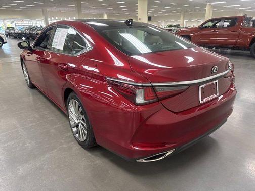 2019 Lexus ES 350 Base