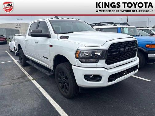 Bright White Clearcoat 2022 RAM 2500 Big Horn