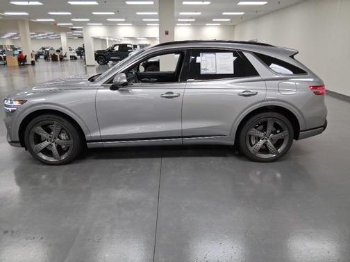 2024 Genesis GV70 2.5T