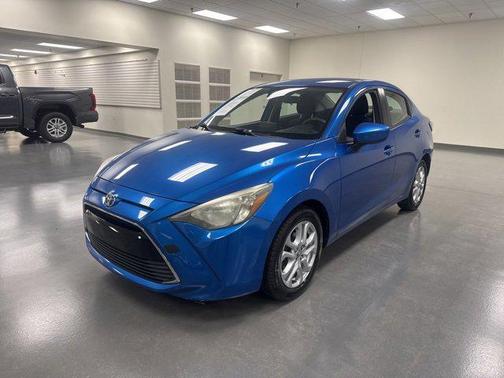 2017 Toyota Yaris iA Base