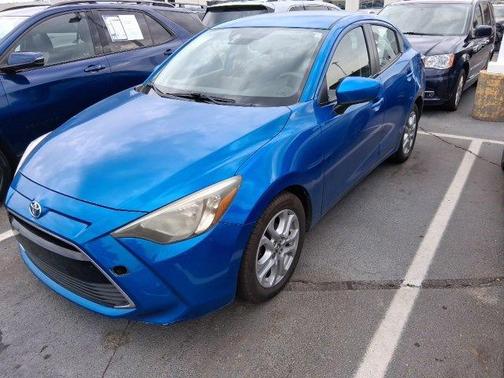 2017 Toyota Yaris iA Base