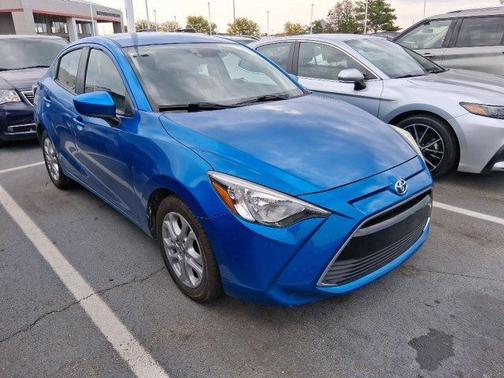 2017 Toyota Yaris iA Base