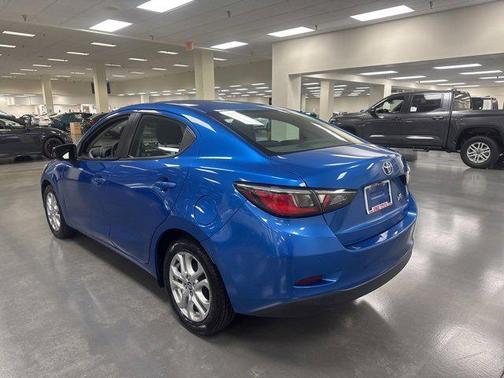 2017 Toyota Yaris iA Base