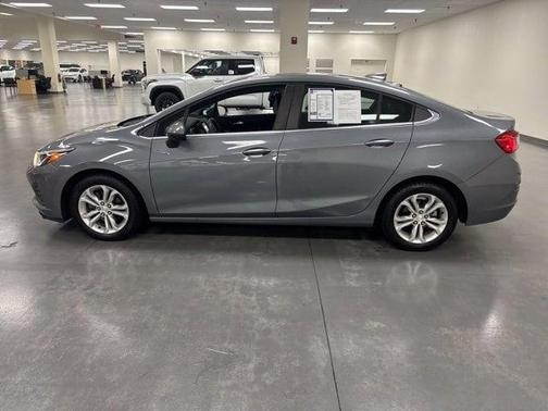 2019 Chevrolet Cruze LT