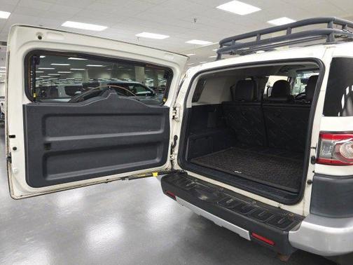2013 Toyota FJ Cruiser Base