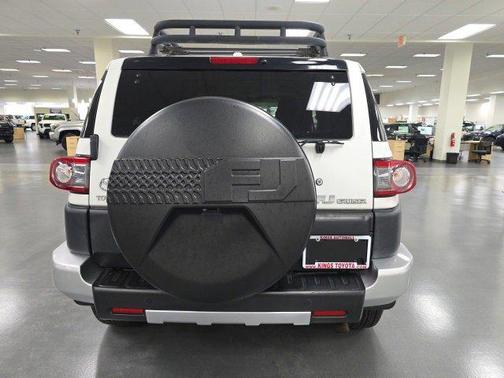 2013 Toyota FJ Cruiser Base