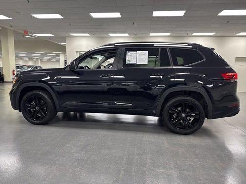 2023 Volkswagen Atlas 3.6L SEL