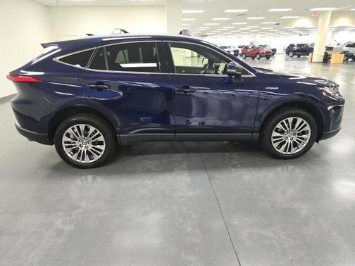 2021 Toyota Venza XLE