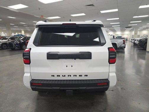 2025 Toyota 4Runner TRD Off Road