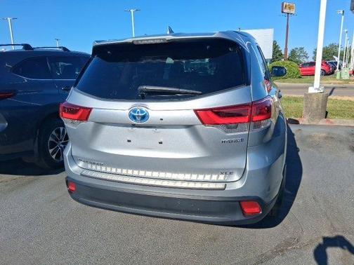 2019 Toyota Highlander Hybrid XLE