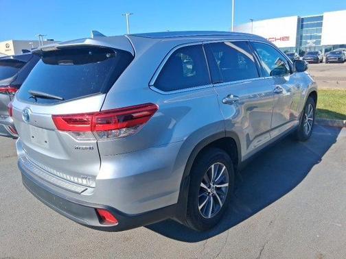 2019 Toyota Highlander Hybrid XLE