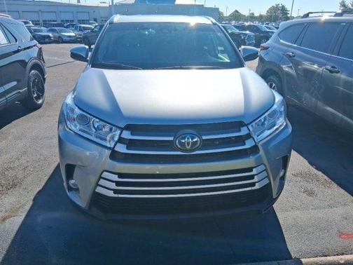 2019 Toyota Highlander Hybrid XLE
