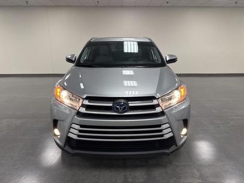2019 Toyota Highlander Hybrid XLE