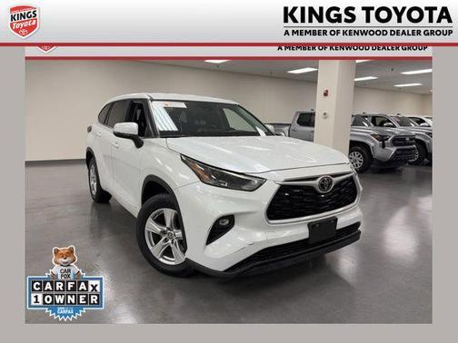 2023 Toyota Highlander LE