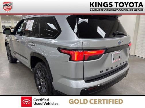 2023 Toyota Sequoia Platinum