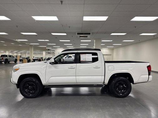 2019 Toyota Tacoma SR