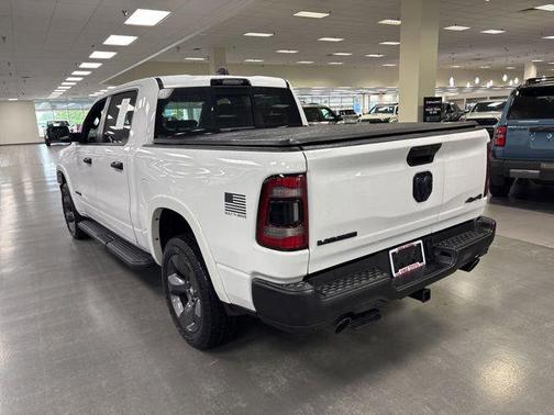 Bright White Clearcoat 2021 RAM 1500 Big Horn/Lone Star